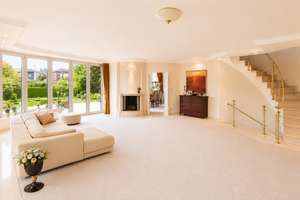 Exklusive Familienvilla mit parkähnlichem Garten und Einliegerwohnung – Die vollständige Adresse der Immobilie erhältst du vom Anbieter., 46238 Batenbrock, Bottrop – Vorschaubild 9