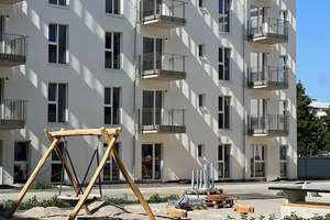 Property thumbnail 2