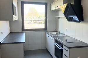 Sonnige 2,5 - Zimmer - Wohnung mit Balkon – Die vollständige Adresse der Immobilie erhältst du vom Anbieter., 70327 Wangen, Stuttgart – Vorschaubild 1