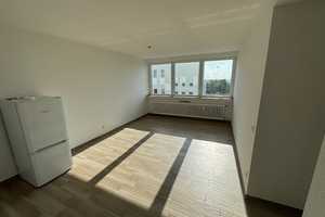 Helle Wohnung im beliebten Einkaufsviertel – Krichelstr. 26, 41061 Mönchengladbach – Vorschaubild 1