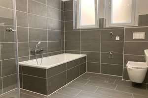 *** Charmante 2-Zi-Wohnung mit großzügigem und modernem Tageslichtbad *** – Hurterstr. 10, 45144 Frohnhausen, Essen – Vorschaubild 1