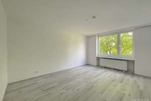 Modernisierte 3-Zimmer-Wohnung mit Südloggia in Hannover-Kirchrode/Bemerode – Die vollständige Adresse der Immobilie erhältst du vom Anbieter., 30559 Kirchrode, Hannover – Vorschaubild 5