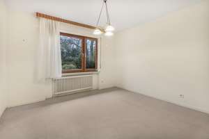 Bremen-Oberneuland: großzügiges freist. Einfamilienhaus mit 5 Zimmern, großem Grundstück und Garage – Die vollständige Adresse der Immobilie erhältst du vom Anbieter., 28355 Oberneuland, Bremen – Vorschaubild 17