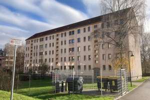 Es wird saniert! Sichere dir jetzt deine neue 4 RW mit Balkon!