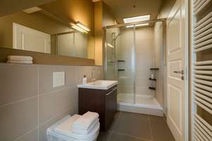 Property thumbnail 10