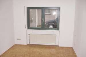 Solides Wohnhaus mit interessanter Architektur, EG-Wohnung barrierefrei, PKW-Stellplätze – Die vollständige Adresse der Immobilie erhältst du vom Anbieter., 51107 Rath/Heumar, Köln – Vorschaubild 11