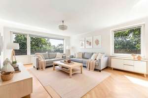 3 Zimmer möglich. Dachterrasse. Tiefgaragenstellplatz. – Penthouse nahe Groß Flottbek – Die vollständige Adresse der Immobilie erhältst du vom Anbieter., 22607 Bahrenfeld, Hamburg – Vorschaubild 10