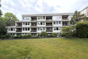 Attraktive 2-Zimmer-Wohnung mit Balkon und Aufzug in Bonn-Hochkreuz – Die vollständige Adresse der Immobilie erhältst du vom Anbieter., 53175 Hochkreuz, Bonn – Vorschaubild 1