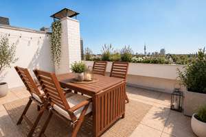 Außergewöhnliche Split-Level-Wohnung auf 4 Ebenen: vollklimatisiert, mit Pool & Dachterrasse – Die vollständige Adresse der Immobilie erhältst du vom Anbieter., 30627 Misburg-Nord, Hannover – Vorschaubild 9