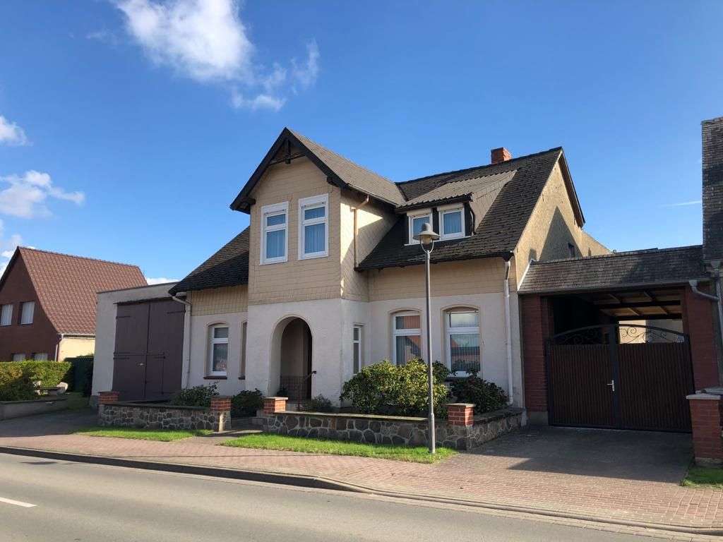 Immobilie in Diesdorf - Diesdorf/Altmarkkreis - Ehemalige, kleine Hofanlage (modernisiert) - Bild 0