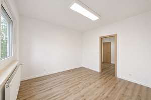 Hier wird es ganz besonders! Lassen Sie sich überraschen! 4-Zimmer-Wohnung im EG! – Leutewitzer Ring 20, 1169 Gorbitz-Ost, Dresden – Vorschaubild 5