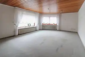 Ihr neues Zuhause: Großes und freistehendes Einfamilienhaus mit Charme – Oldenburg (Kreis) – Vorschaubild 5