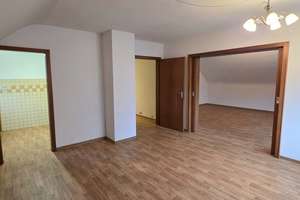 Ein Haus viele Möglichkeiten - Zweifamilienhaus mit 2 Garagen in traumhafter Wohnlage – Die vollständige Adresse der Immobilie erhältst du vom Anbieter., 66693 Mettlach – Vorschaubild 8