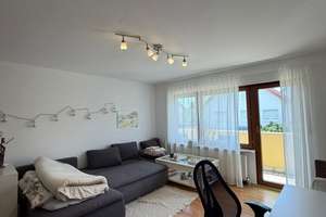 Gepflegte 1-Zimmerwohnung mit Balkon & Tiefgaragenstellplatz in Mannheim-Seckenheim