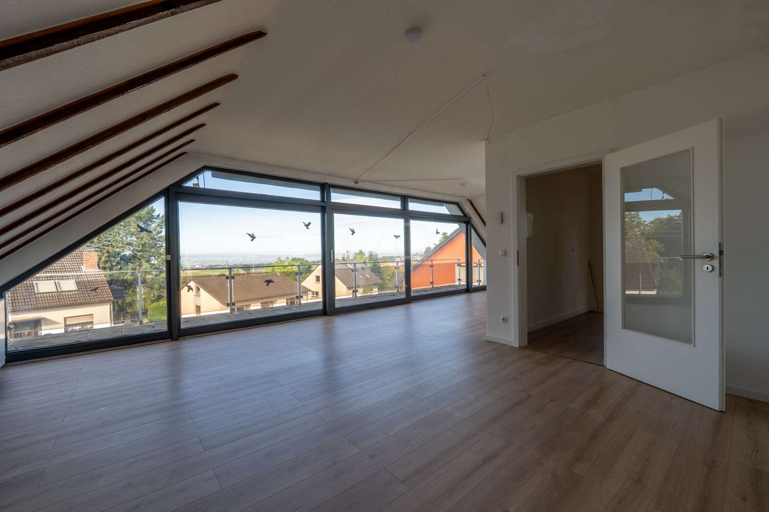 Immobilie in Simmern - Renoviertes Einfamilienhaus mit Einliegerwohnung in idyllischer Ortsrandlage - Bild 6