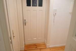 Tolle Altbauwohnung mit Dielenböden und Duschbad, in der Emser Straße/Berlin-Neukölln! – Die vollständige Adresse der Immobilie erhältst du vom Anbieter., 12051 Neukölln (Ortsteil), Berlin – Vorschaubild 5