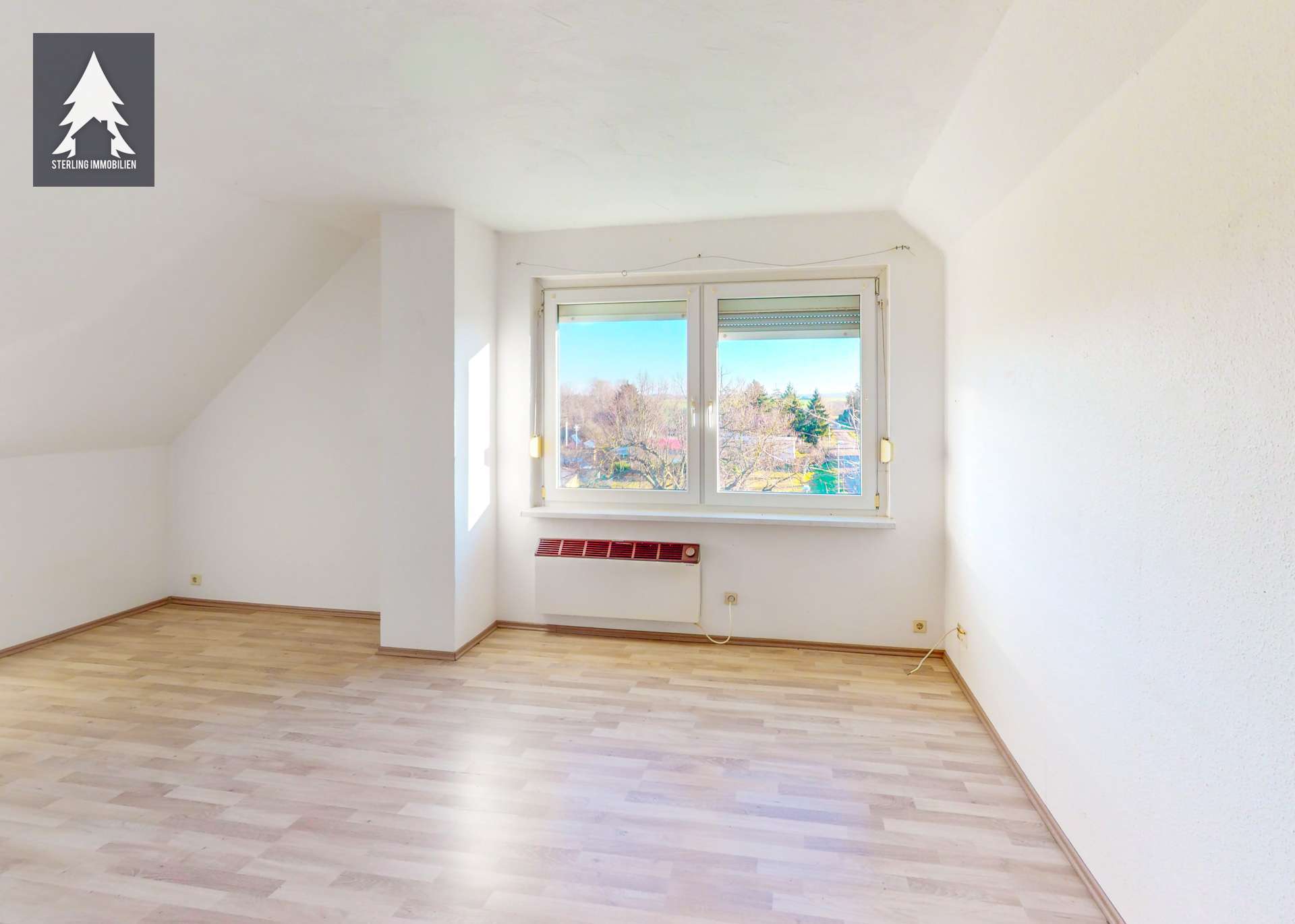 Immobilie in Seeland - Ganz oben angekommen – unterm Dach, über dem Alltag, mit Weitblick in Hoym - Bild 1