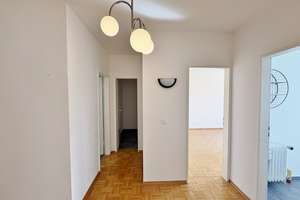 Gepflegte 2-Zimmer-Wohnung mit Balkon & TG-Stellplatz in Lübeck St. Gertrud – 23566 Sankt Gertrud, Lübeck – Vorschaubild 13