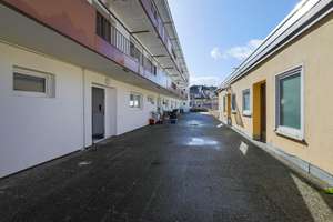 Modernisiert - Großzügig - Zentral!
Tolle 4-Zi-Wohnung – Die vollständige Adresse der Immobilie erhältst du vom Anbieter., 75175 Oststadt, Pforzheim – Vorschaubild 2