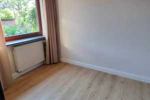 Ideal für Handwerker/Heimwerker!
Älteres Mittelreihenhaus mit Garage – Harburg (Kreis) – Vorschaubild 9