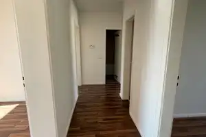 Wunderschöne Wohnung mit Balkon. – Nebelflucht 11, 38226 Salzgitter – Vorschaubild 7