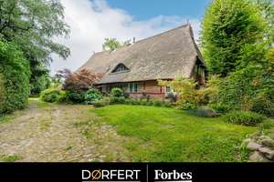 Tangstedt | Einzigartiges, modernisiertes Reetdachhaus von 1699 mit idyllischer Gartenanlage – Die vollständige Adresse der Immobilie erhältst du vom Anbieter., 22889 Tangstedt – Vorschaubild 1