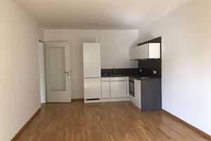 Frei ab 01.12. - Moderne 2-Zi.-Whg. in City-Lage ! 3.OG + EBK + Balkon !!!  – Breslauer Straße 2, 1069 Dresden – Vorschaubild 2