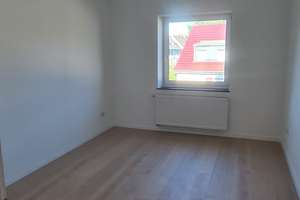 Großzügige Altbauwohnung mit Balkon und Wannenbad – Fürstenstraße 26, 51065 Buchheim, Köln – Vorschaubild 13