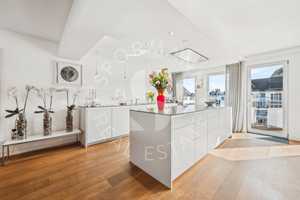 Friedrichstadt: Stilvolles Penthouse in zentraler Lage – Düsseldorf – Vorschaubild 2