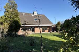 Solides freistehendes EFH mit zwei Garagen – Die vollständige Adresse der Immobilie erhältst du vom Anbieter., 41464 Stadionviertel, Neuss – Vorschaubild 3
