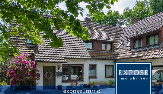 Bild von 3 Wohneinheiten mit großem Grundstück in bester Lage von Beckedorf