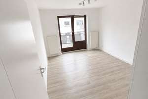 Stadtnah und ruhig: Gut geschnittene 2-Zi.-Wohnung mit Balkon & Tiefgarage - fußläufig zum Bahnhof – Alzentalstraße 2, 71083 Herrenberg – Vorschaubild 4