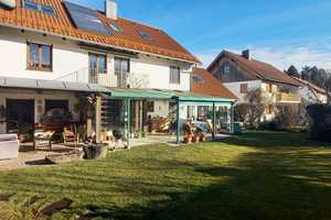 Mehrgenerationenhaus mit viel Platz für die Familie in ruhiger Lage – Erding (Kreis) – Vorschaubild 1