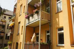 2. OG /  Laminat und kleinem Balkon  - Blick ins Grüne ! – Bodelschwinghstr. 19, 9112 Chemnitz – Vorschaubild 2
