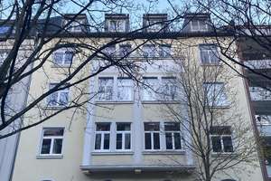 Stilvolles Wohnen mit historischem Charme im Altbau – 40476 Derendorf, Düsseldorf – Vorschaubild 2