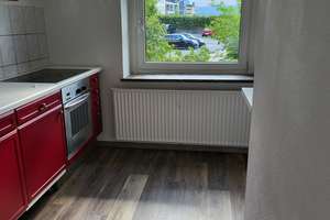 Zwei Zimmer Wohnung in zentraler Lage Siegens zu vermieten, WG-geeignet – Juliusstraße 10, 57072 Siegen, Siegen – Vorschaubild 10