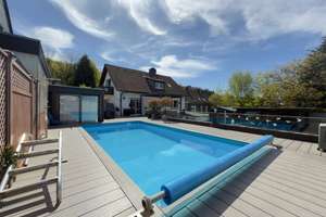 Freistehendes Zweifamilienhaus in toller Lage von Solingen-Gräfrath mit Wärmepumpe, Pool, Sauna uvm. – Die vollständige Adresse der Immobilie erhältst du vom Anbieter., 42653 Gräfrath, Solingen – Vorschaubild 8