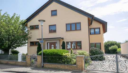 Bild von *PROVISISONSFREI* Energieeffiziente Villa auf 3 Ebenen mit einzigartigem Grundstück Provisionsfrei!!