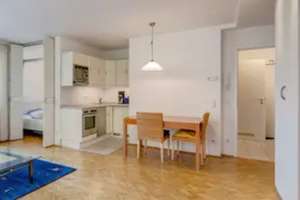 Kompakt wohnen in Haidhausen: 1-Zimmer-Apartment mit Balkon – Die vollständige Adresse der Immobilie erhältst du vom Anbieter., 81669 Obere Au, München – Vorschaubild 2