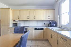 Reihenendhaus in Zeesen | wassernah | 100 m² Wfl. |
4 Zimmer | 335 m² Grdst. | Carport | ruhige Lag – Die vollständige Adresse der Immobilie erhältst du vom Anbieter., 15711 Königs Wusterhausen – Vorschaubild 5