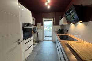 schicke moderene Wohnung 3. OG, 2 Balkone, Haus Neu gedämmt 16 cm – Maurinusstraße 47, 51381 Quettingen, Leverkusen – Vorschaubild 3