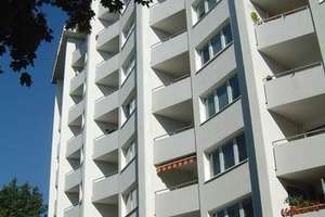 Helle Zweizimmerwohnung in Sündersbühl mit Blick ins Grüne – Nansenstr. 21, 90439 Sündersbühl, Nürnberg – Vorschaubild 1