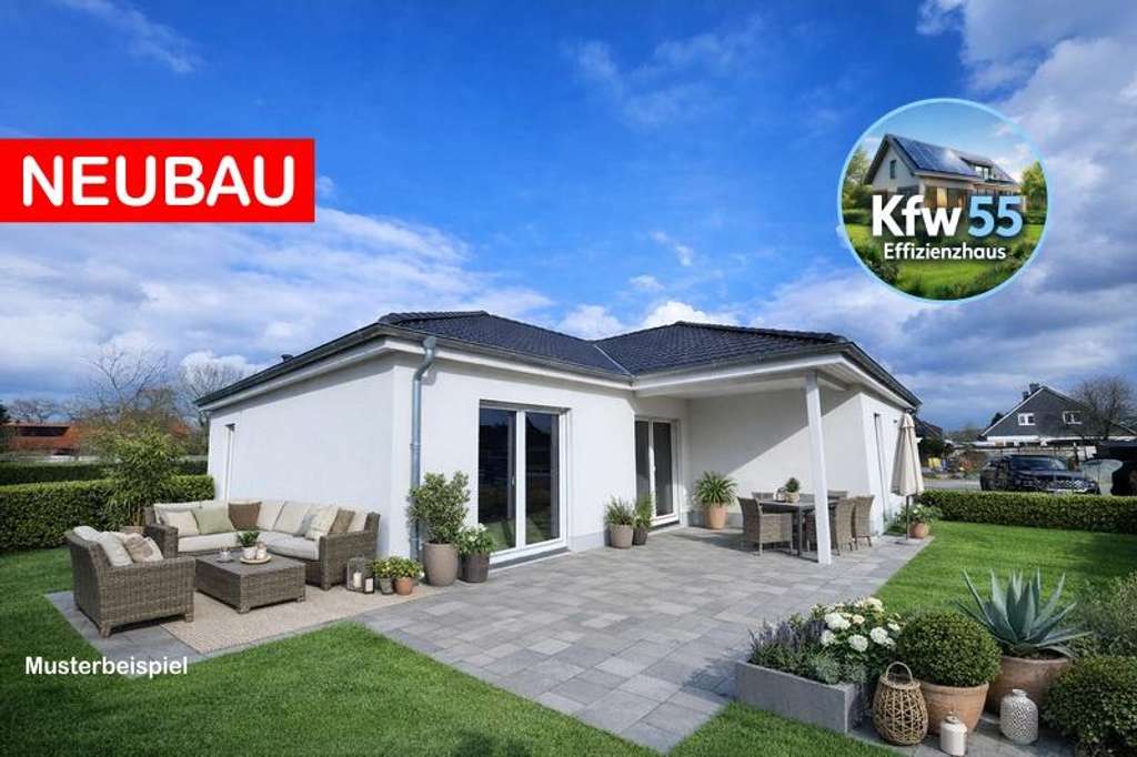 Immobilie in Bokholt-Hanredder - Großzügiger 144m² Winkelwalmdachbungalow * Energieeffizienzhaus Kfw 55 - Bild 1