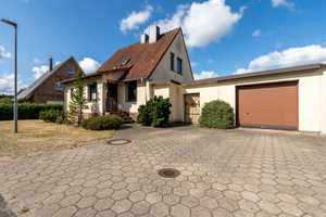 Einfamilienhaus mit großem Garten und viel Potenzial – Harburg (Kreis) – Vorschaubild 1