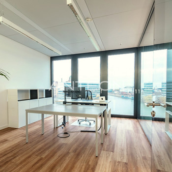 Hafenspitze | Sensationeller Blick über Düsseldorf | Besetzter Empfang