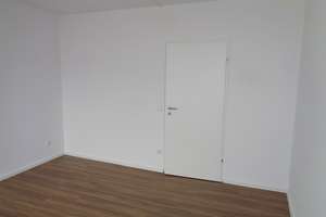 Renovierte + kompakte 3-Zimmer-Wohnung, 2 Balkone mit Weitblick, Duschbad + Aufzug – Kurt-Schumacher-Straße 12, 38102 Viewegsgarten-Bebelhof, Braunschweig – Vorschaubild 11