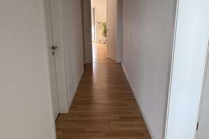 Blick auf den Zollhafen! Traumhafte 3-Zimmerwohnung mit EBK und Klimaanlage – Rheinallee 107, 55118 Neustadt, Mainz – Vorschaubild 14