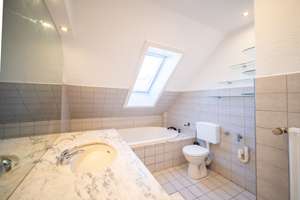 5 Zimmer Wohnung mit Galerie und  großer Terrasse – Die vollständige Adresse der Immobilie erhältst du vom Anbieter., 28277 Kattenesch, Bremen – Vorschaubild 3