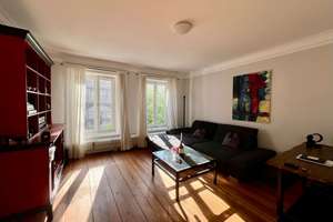 Gemütliche, möblierte 2-Zimmer-Wohnung - 200 Schritte zur Außenalster!