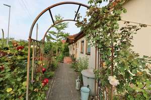 ARCHITEKTENHAUS MIT EINLIEGERWOHNUNG - DOPPELGARAGE - ALS EIN- ODER ZWEIFAMILIENHAUS – Die vollständige Adresse der Immobilie erhältst du vom Anbieter., 12683 Biesdorf, Berlin – Vorschaubild 31